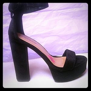 6 inch block heels