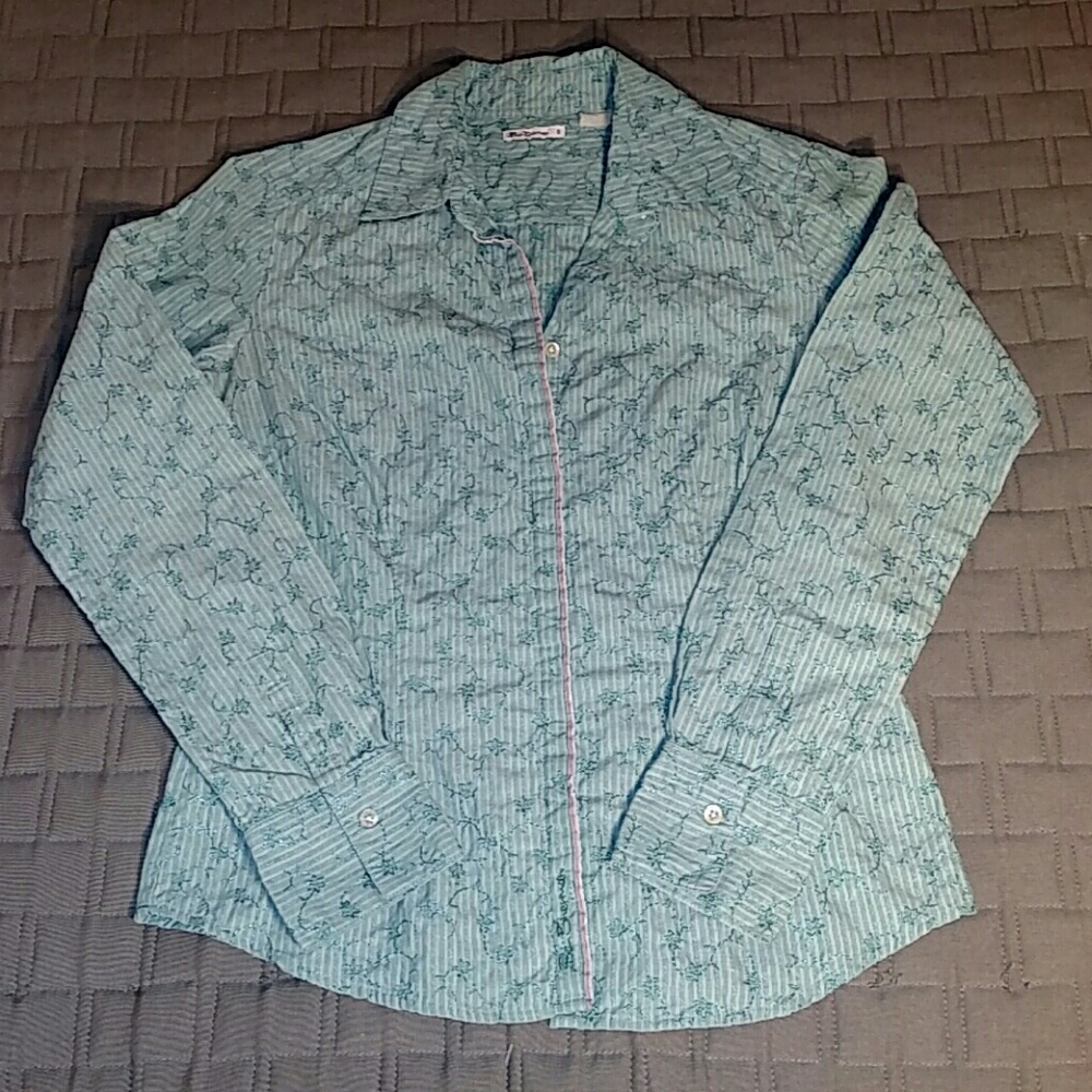 🆓 Ben Sherman Women's Shirt Size S 🆓with purchase of another item!