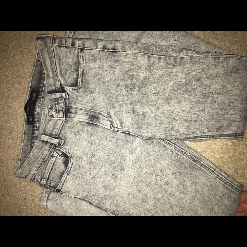 Express skinnies