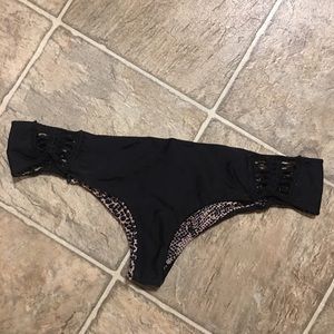 Acacia black bikini bottom