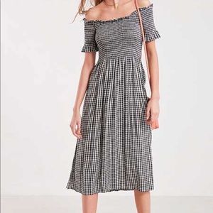 Kimchi Blue Off-The-Shoulder Smocked Dress