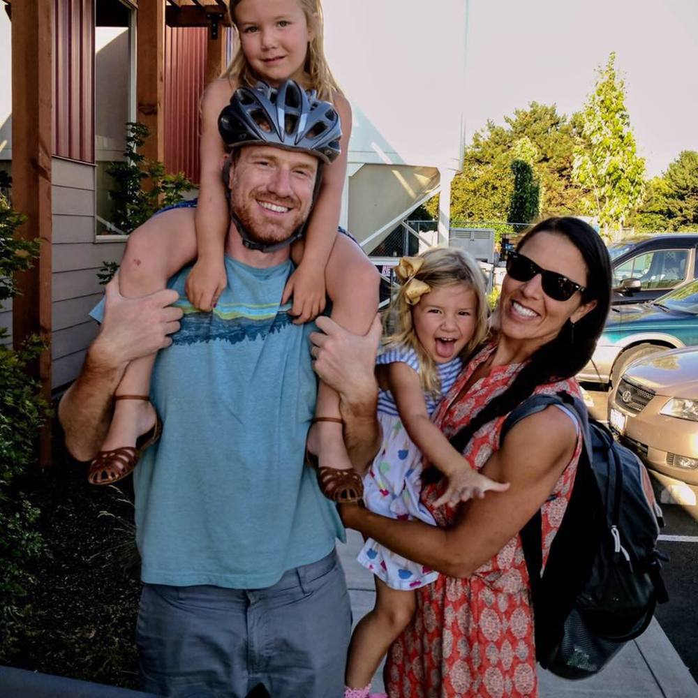 Meet your Posher, Caitlyn