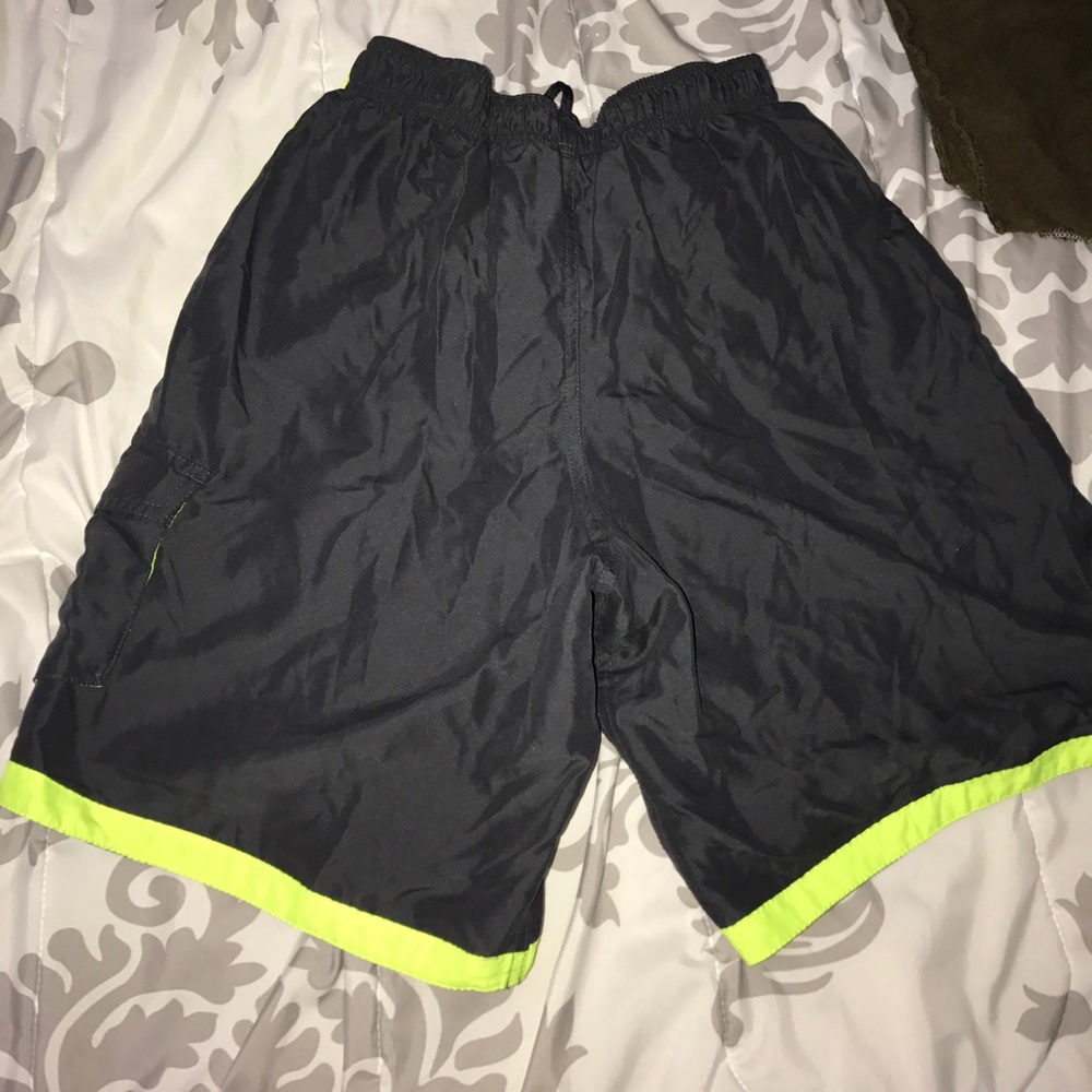 Nike trunks - Picture 2 of 2