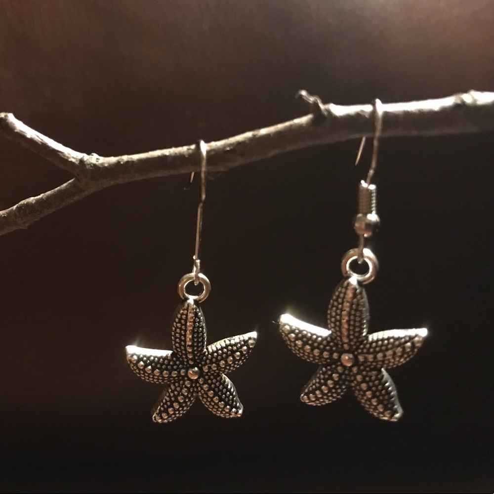 New Starfish Seastar Earrings Silver Tone Pierced