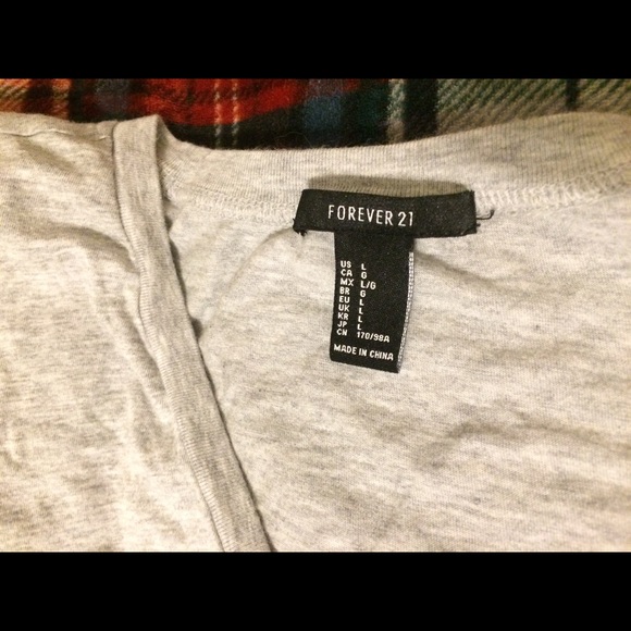 Gray tee for cat lovers - Picture 3 of 3
