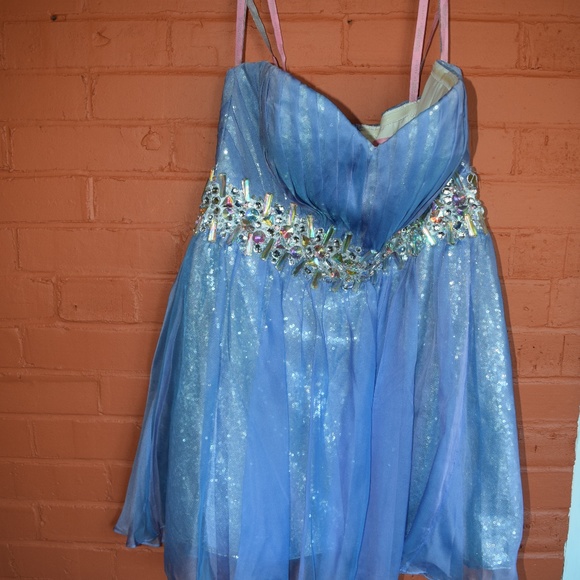 Cute Party/Dance Dress - Picture 3 of 4