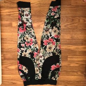 Nappytabs floral slight drop crotch joggers