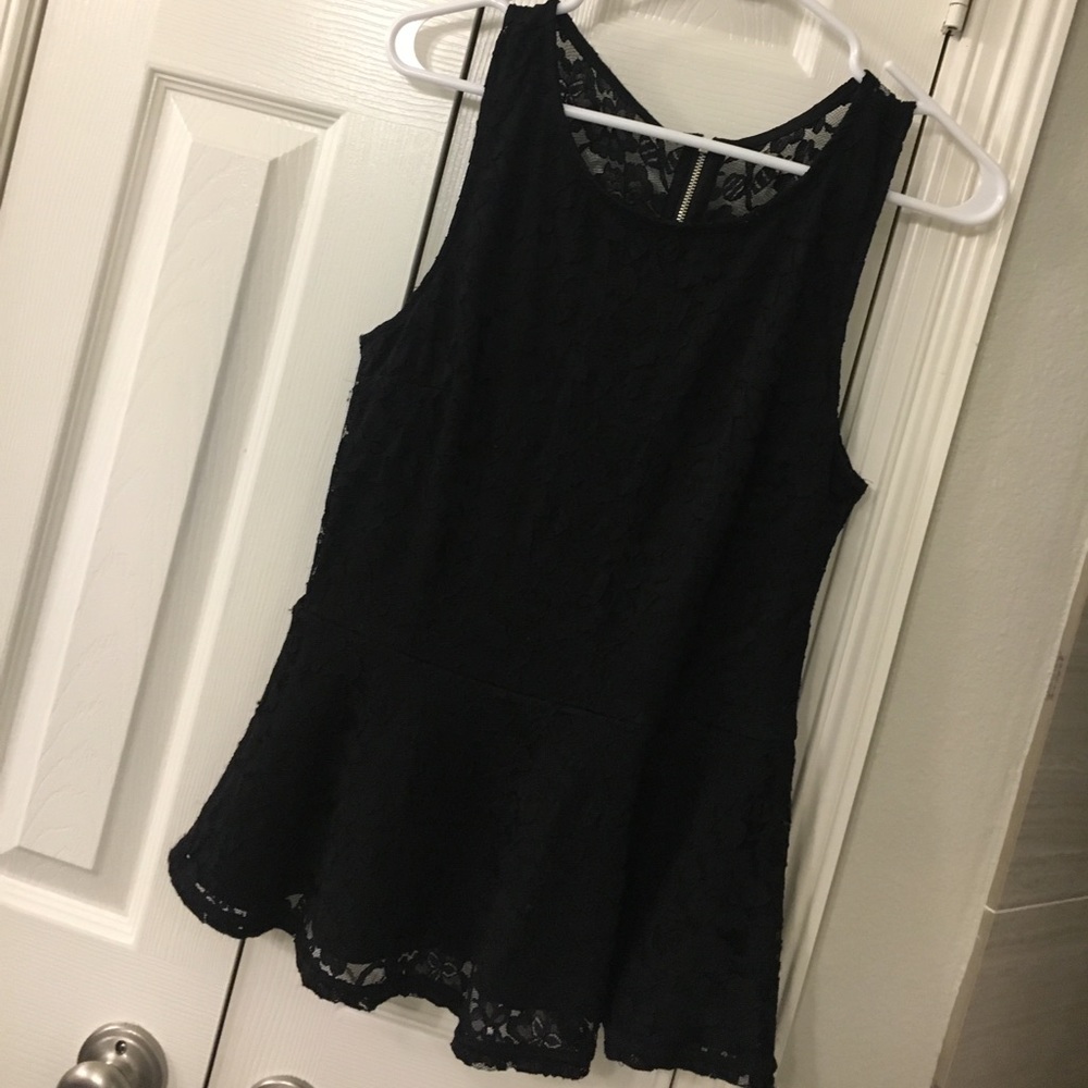 Black lace peplum top - Picture 5 of 7