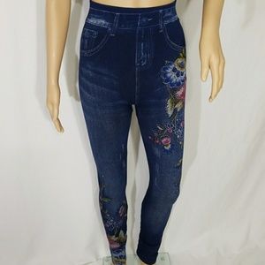 BUY 1 GET 1 FREE Leggings