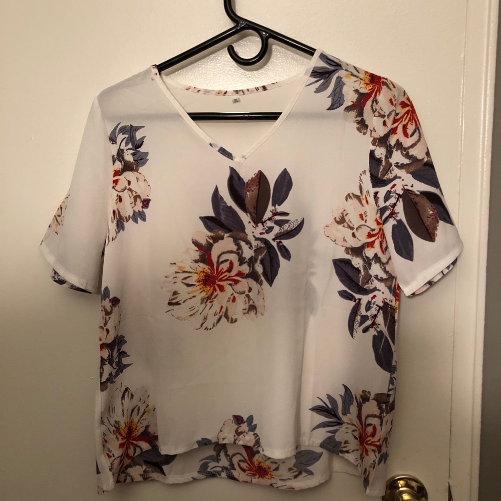 Flower V neck-Never Worn!