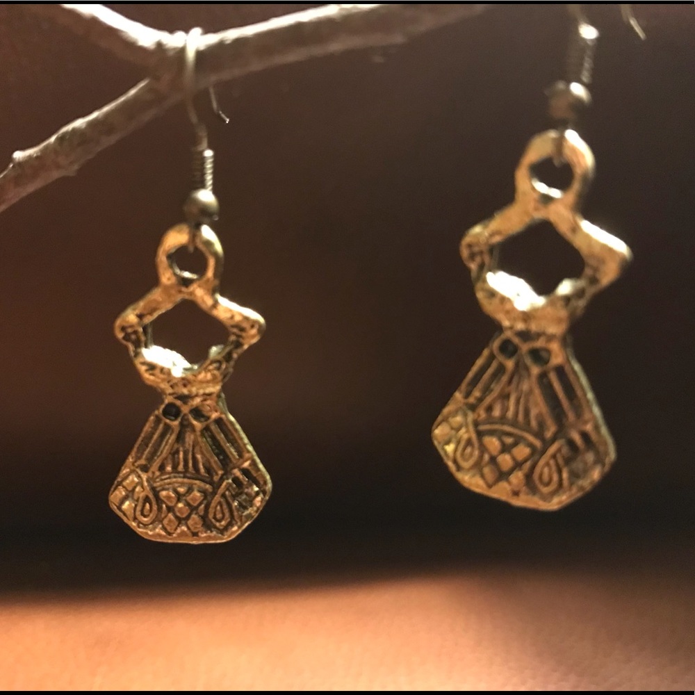 New Earrings Brass Colored ~ Dress 👗 Earrings