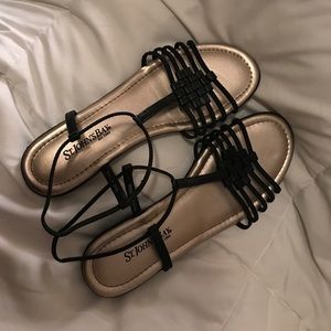 black sandals! never worn!