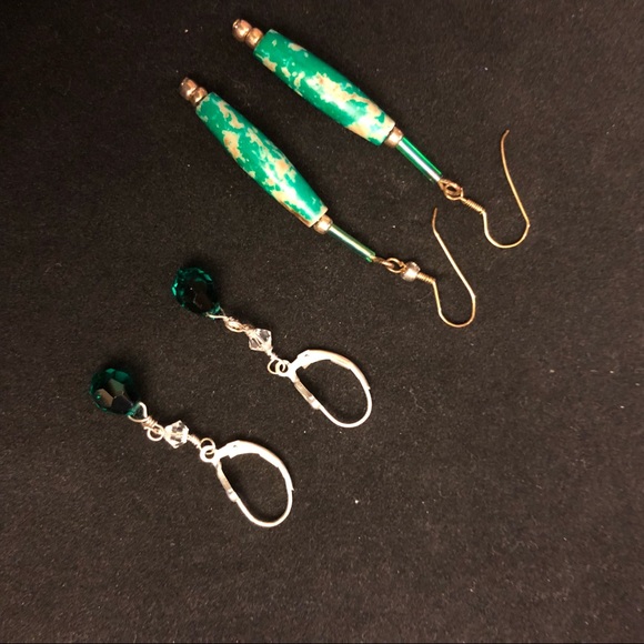 Earrings - Picture 1 of 1