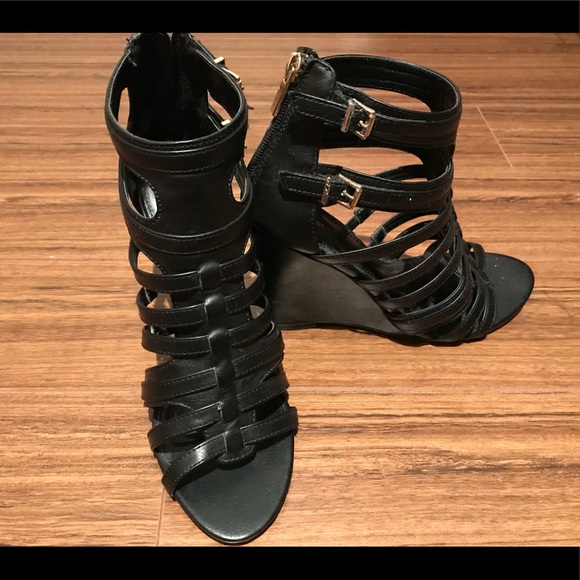 Fall style Express wedges - Picture 2 of 2