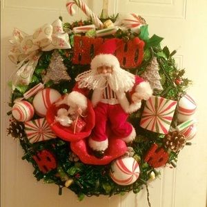 20" Lighted Santa HO HO Candy wreath