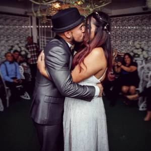 Meet your Posher, Salina