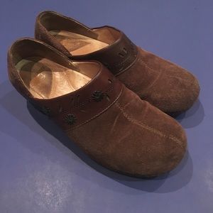 Dankso brown suede leather clogs women's Sz 39