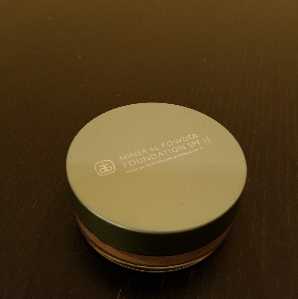 Arbonne Mineral Power Foundation