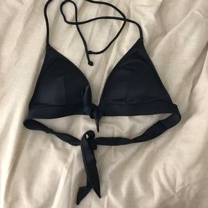 Victoria’s Secret - Black triangle bathingsuit top Victoria’s Secret - Black triangle bathingsuit top