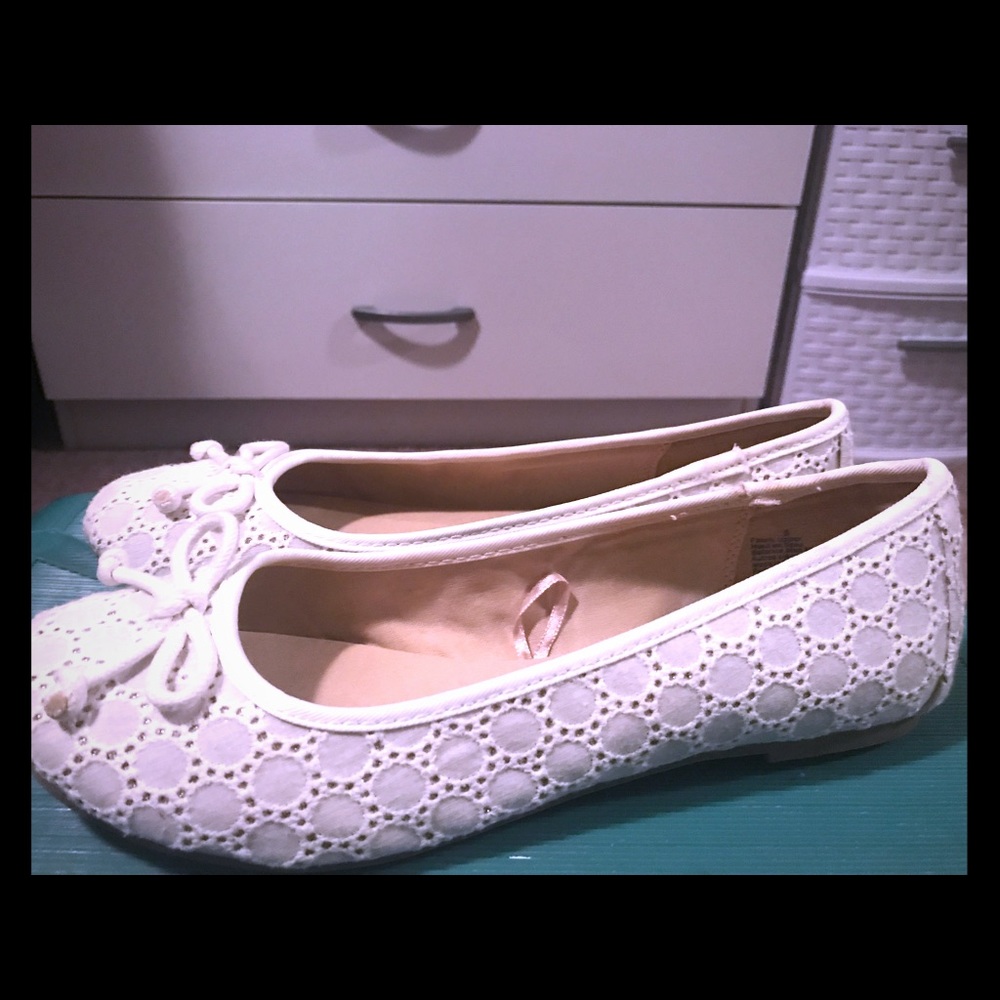 White flats from express, worn once!