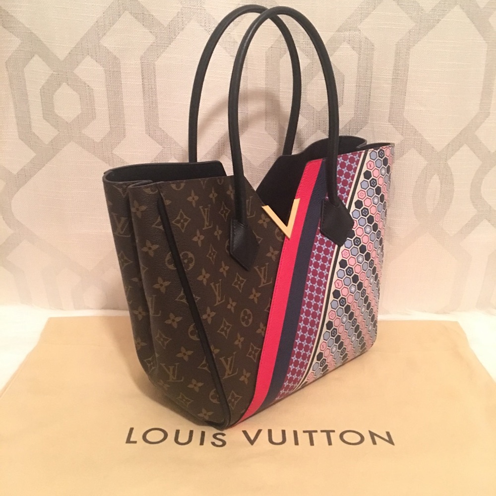 Louis Vuitton Limited Edition Monogram Kimono Bag - Picture 3 of 8