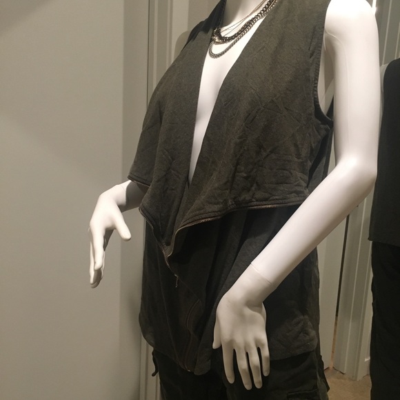 J. Crew zippered vest. - Picture 5 of 5