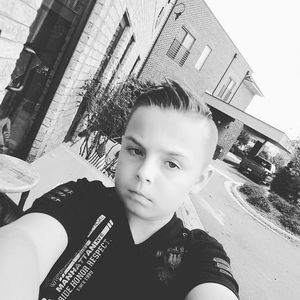 Meet your Posher, Tommy