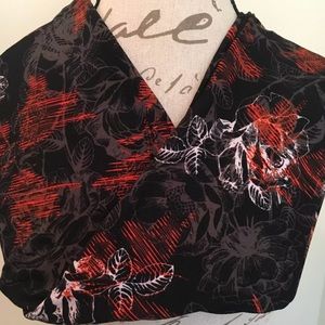 NWOT OS LLR Pirates of the Caribbean Roses Print NWOT OS LLR Pirates of the Caribbean Roses Print