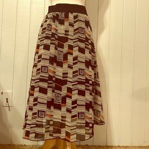 LuLaRoe geometric design size small skirt LuLaRoe geometric design size small skirt