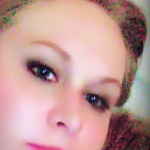 Meet your Posher, Desiree