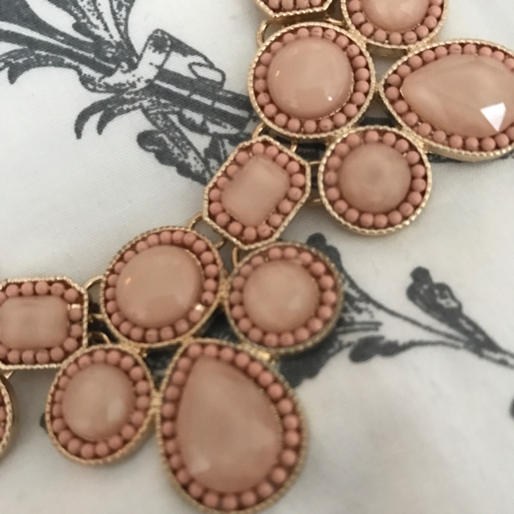 Never Worn Statement Necklace - image 2