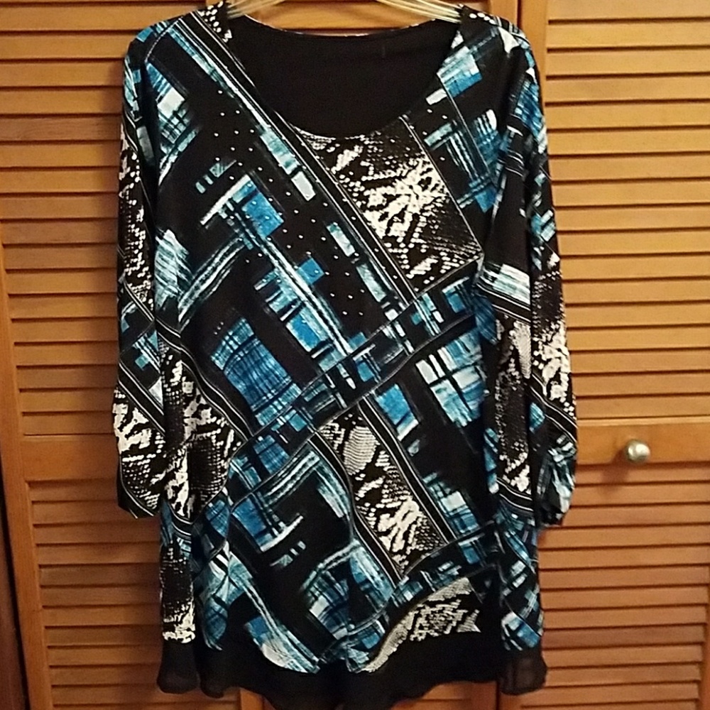 FOR SHIRLEYSHIRLEY1.   Blue and Black tunic