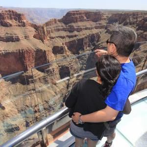 Meet your Posher, Ming