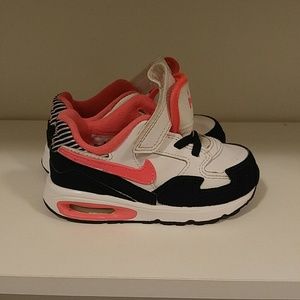 Girls Toddlers Nike Air Max ST