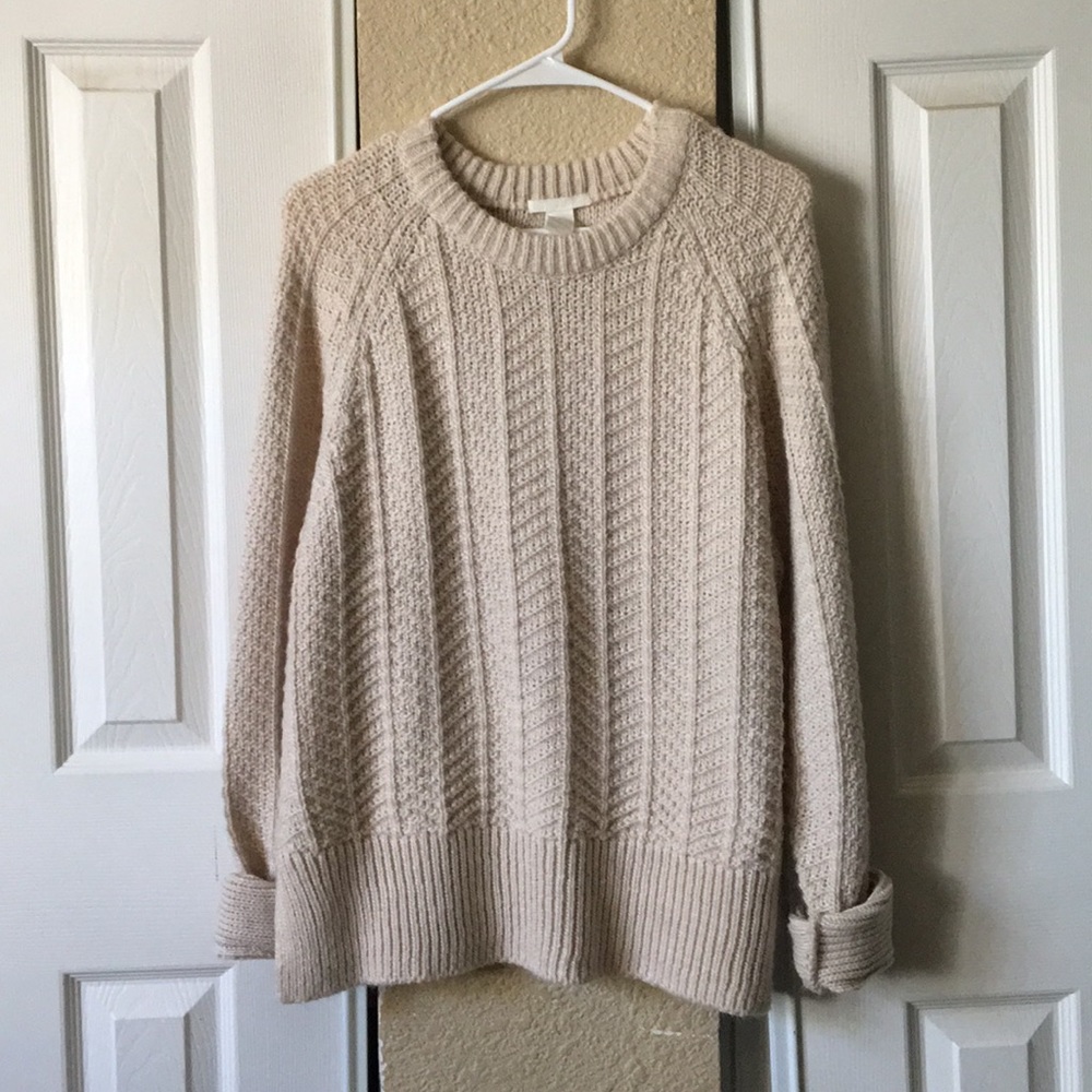 NWT H&M cream knitted sweater pullover