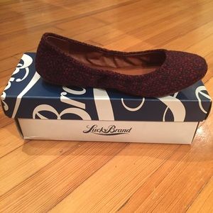 Lucky Brand Emmie Flat