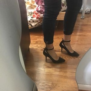 BCBGeneration pumps black