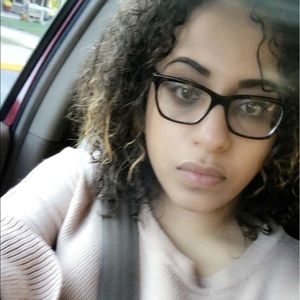 Meet your Posher, Massiel