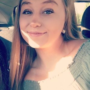 Meet your Posher, Ciara