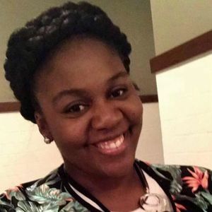 Meet your Posher, Bee