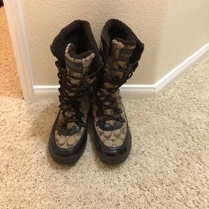 COACH boots like new