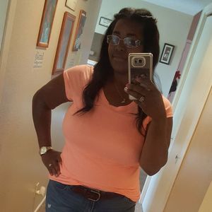 Meet your Posher, Kelli