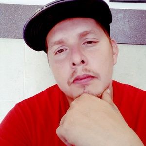 Meet your Posher, Issac