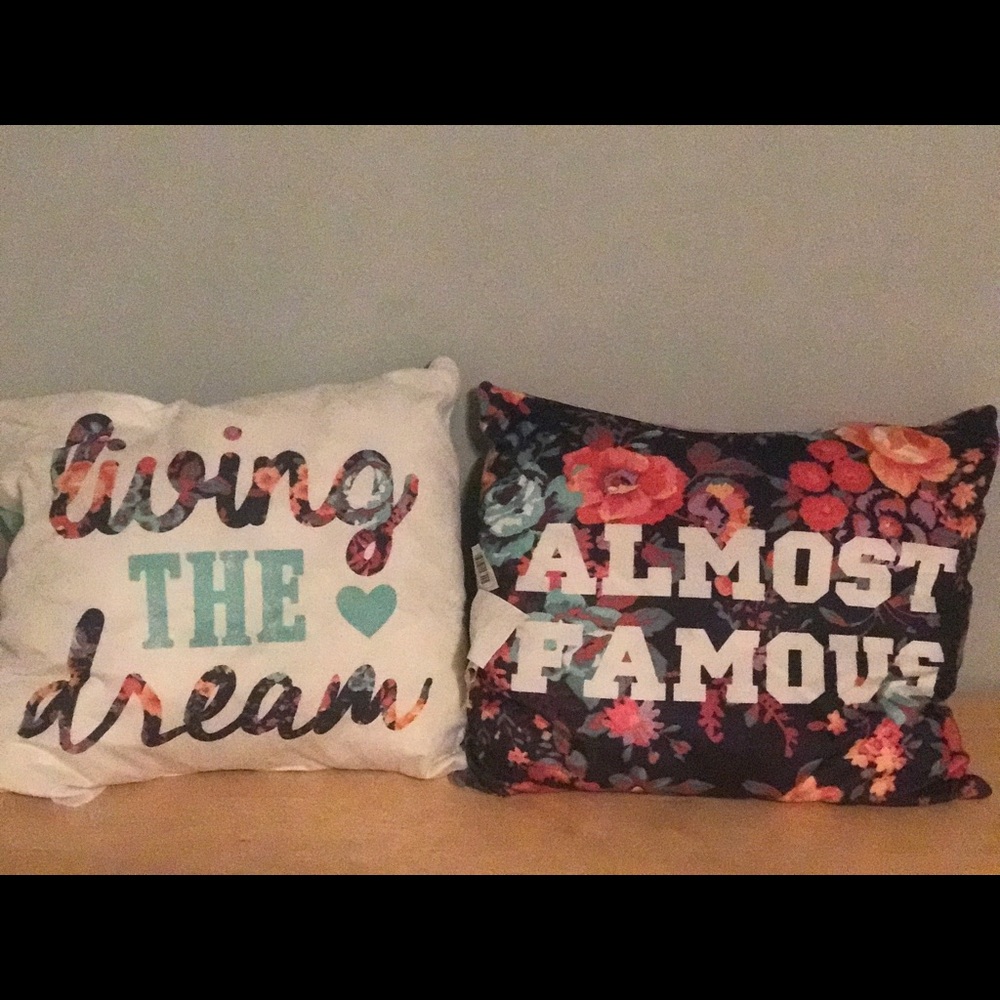 Soft decorative throw pillows.