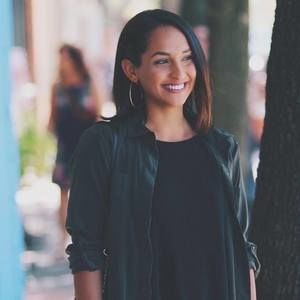 Meet your Posher, Cassandra