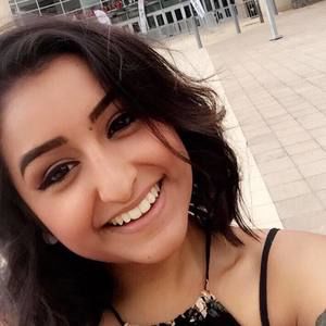 Meet your Posher, Alyssa