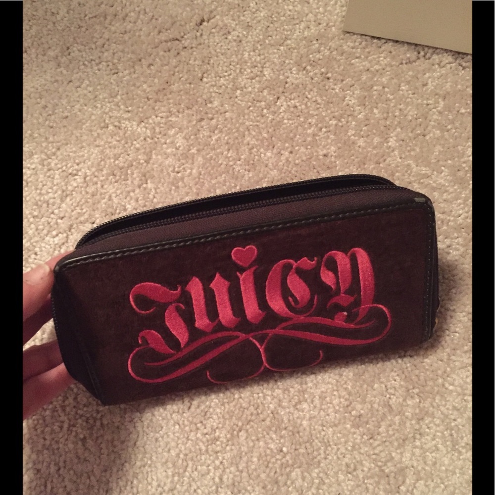 Wallet - Picture 2 of 2
