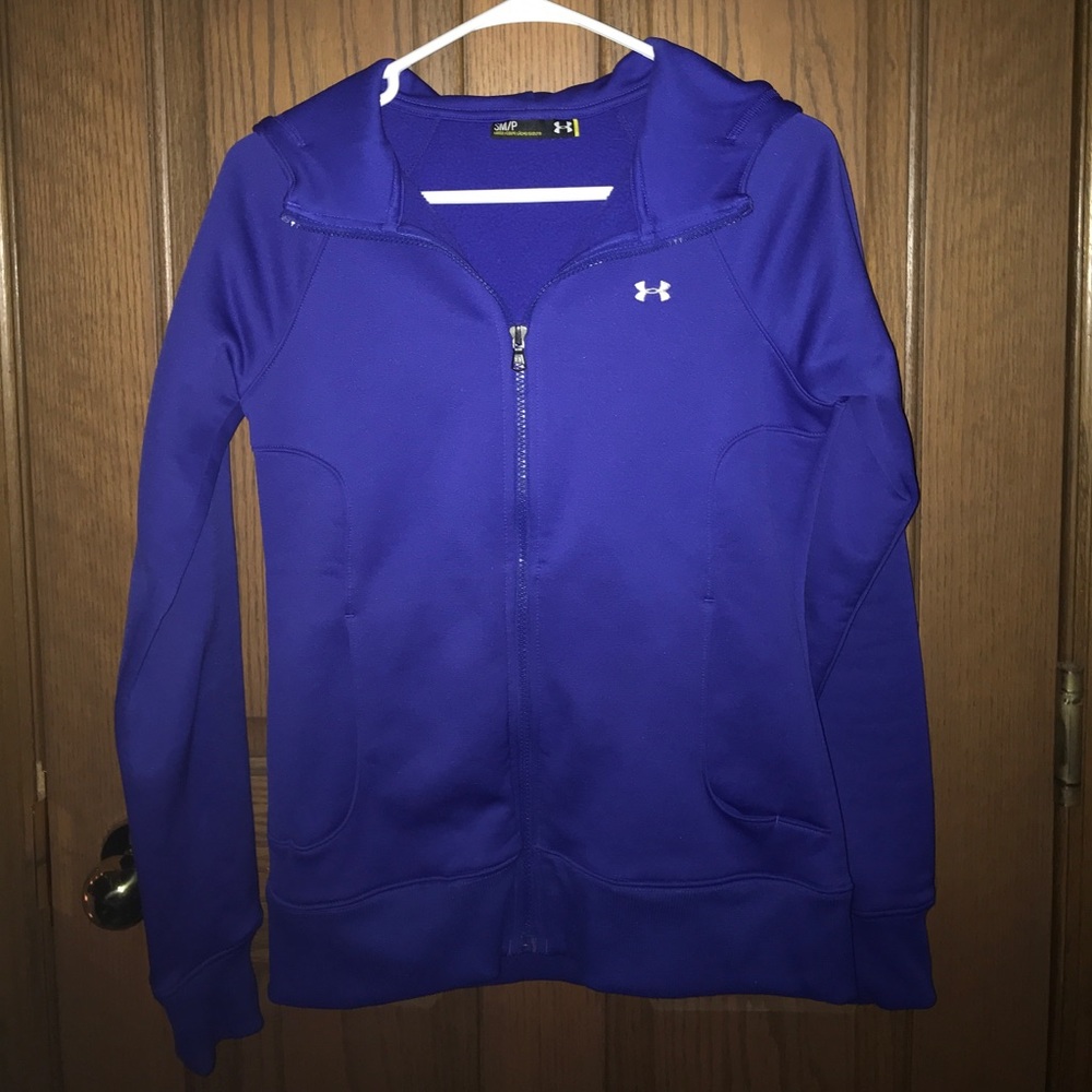 Matching zip-up sweatshirt and leggings