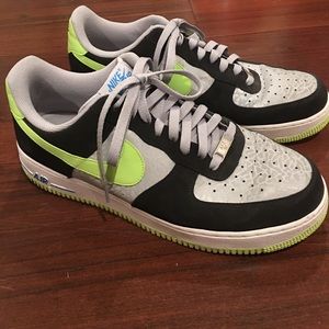 Nike Air Force 1 Low Reflect Silver Volt Black