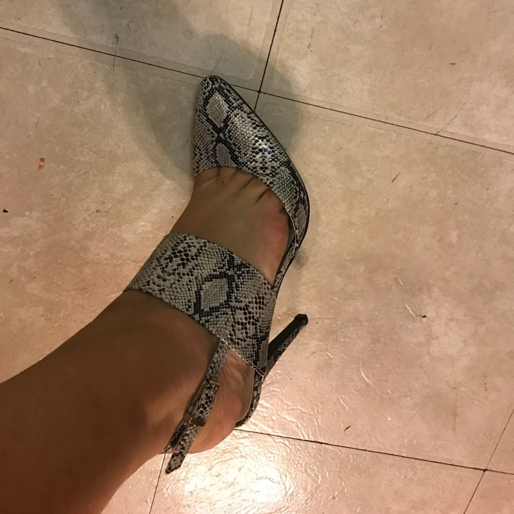 New with box - animal print heel